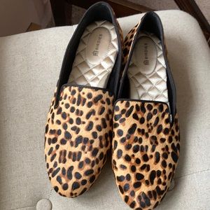 NEVER WORN birdies cheetah/leopard flats